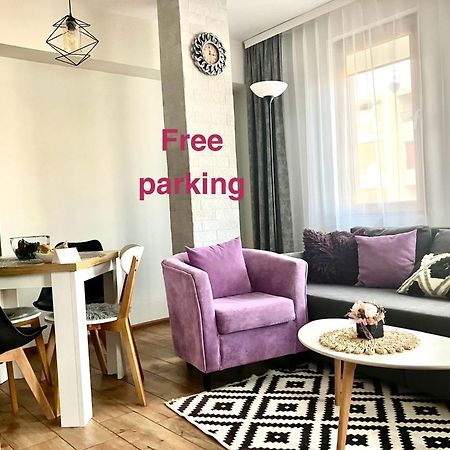 Joy Apartment Burgas Center Private Parking Kültér fotó