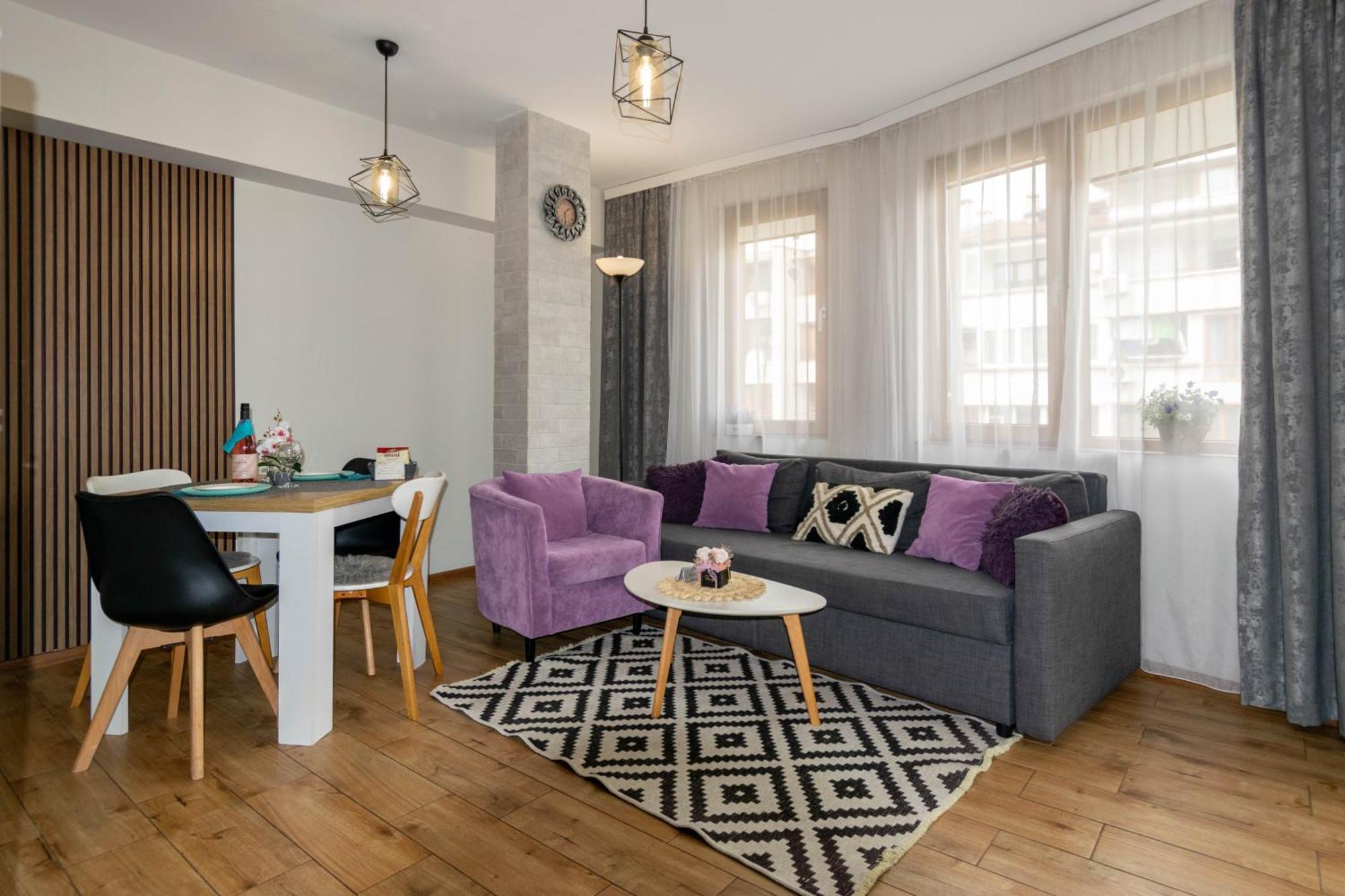 Joy Apartment Burgas Center Private Parking Kültér fotó